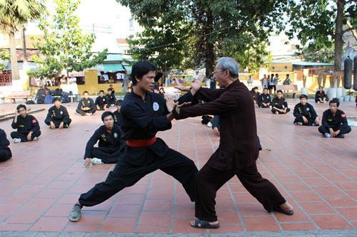 Dàn sao hội tụ trong Thề không gục ngã