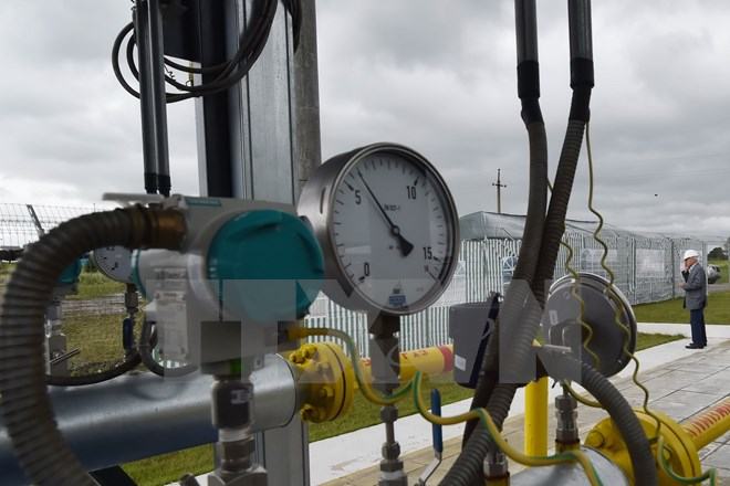 Nga cân nhắc giảm giá khí đốt và cấp các khoản vay cho Hy Lạp