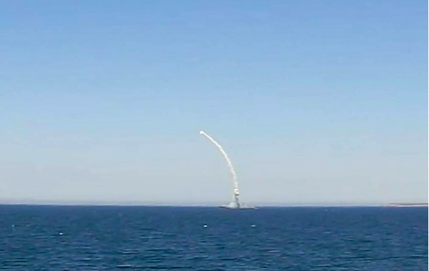 Nga tuyên bố phóng tên lửa Kalibr xoá sổ kho tên lửa HIMARS của Ukraine