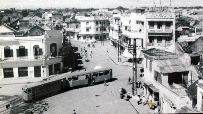 Ngắm ảnh Hà Nội đen trắng của nhiếp ảnh gia 99 tuổi