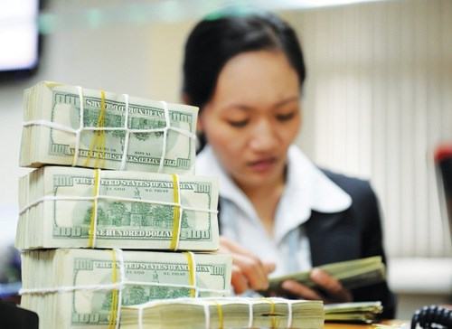 Ngân hàng Nhà nước tăng tỷ giá thêm 1%