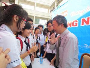 Ngành tiếng Anh:Nhiều chương trình đào tạo khác nhau