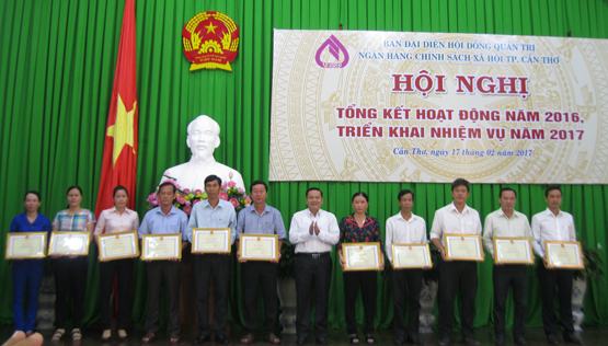 Cần Thơ: Người dân thoát nghèo nhờ ngân hàng chính sách xã hội