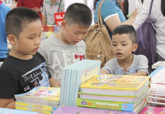 Nghề biên tập sách: Sự lựa chọn của nhiều bạn trẻ