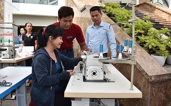 Không để người nghèo bơ vơ