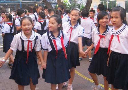 Nghỉ Tết, không nên ép trẻ học