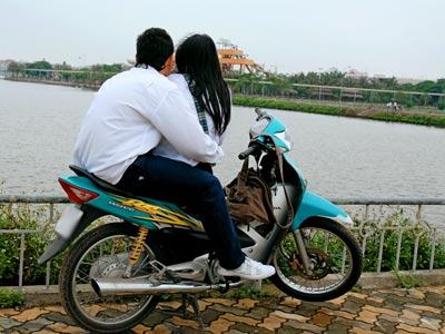 Ngộ nhận giới tính của tuổi mới lớn