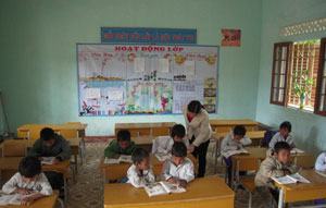 Người “ươm mầm” chữ giữa đại ngàn