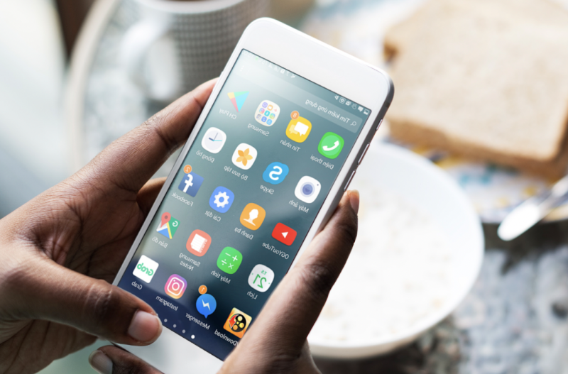 Người Việt mất bao nhiêu thời gian trong ngày cho smartphone?