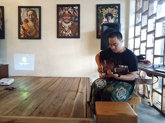 Người nước ngoài “say” hồn Việt: Nối dài tình yêu âm nhạc truyền thống