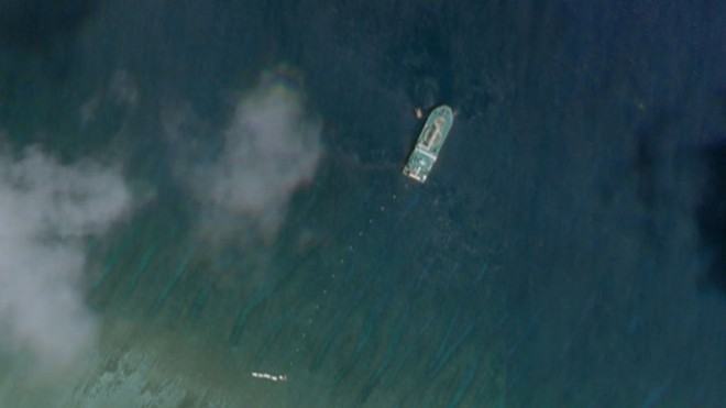 Nguy cơ Trung Quốc lắp cáp ngầm ở Hoàng Sa