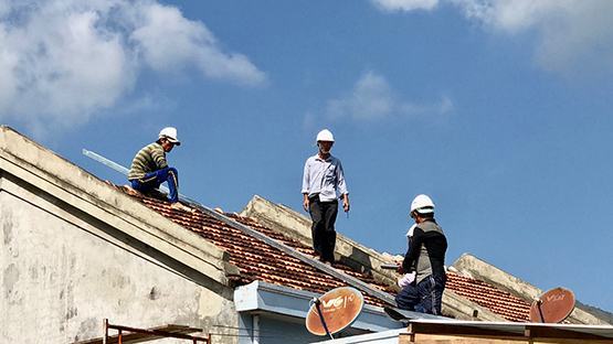 Tập huấn sửa nhà an toàn cho người dân miền Trung