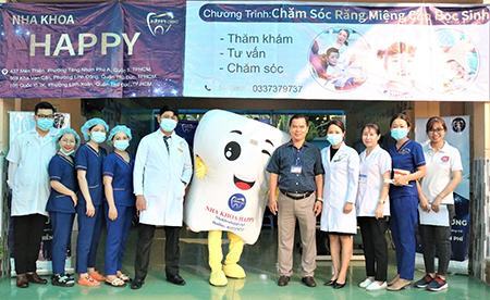 Nha khoa Happy trên hành trình bảo vệ vụ cười Việt