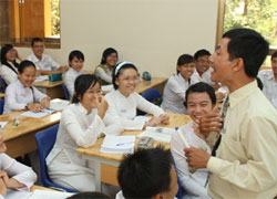 Nhận diện bạo hành tinh thần nơi học đường: Thô bạo vì đâu?