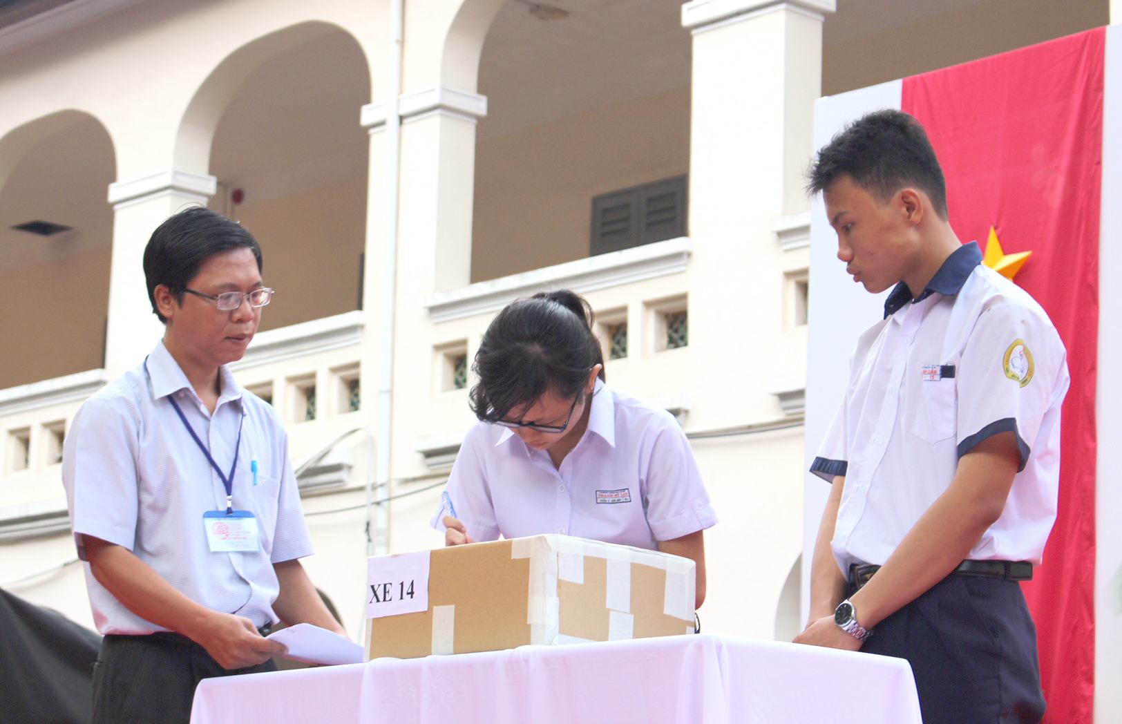 TP.HCM: Điểm chuẩn vào lớp 10 biến động mạnh