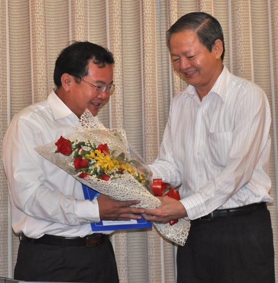 TP.HCM trao quyết định nhân sự mới