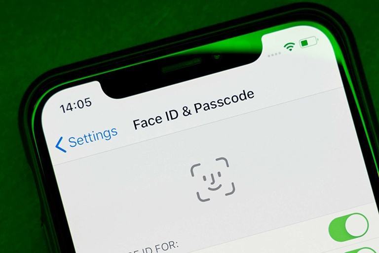 Nhiều người dùng iPhone gặp sự cố với Face ID sau khi lên iOS 16