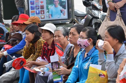 Nhìn lại “3 chung”