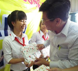 Những cuốn sách nghĩa tình