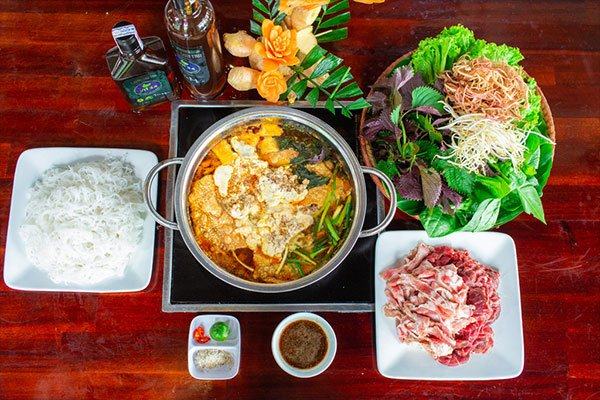 Cách chọn rau phù hợp với từng món lẩu