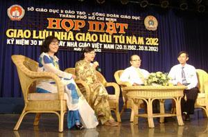 Những người thầy nặng lòng với nghề