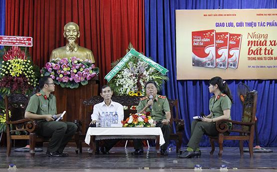 “Những mùa xuân bất tử trong nhà tù Côn Đảo”