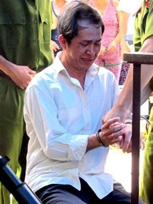 Nỗi uất ức của kẻ đốt nhà hàng xóm trong đêm