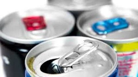 Cảnh báo nguy cơ viêm gan vì nước tăng lực