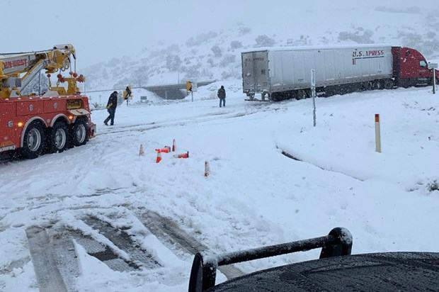 Nuoc My chong choi voi bao tuyet cuong do manh trong dip le Ta on hinh anh 1