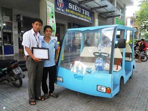 Ô tô chạy bằng năng lượng mặt trời, tại sao không?