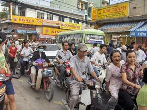 Ô tô không đạt chuẩn khí thải: Không được cấp chứng nhận an toàn kỹ thuật