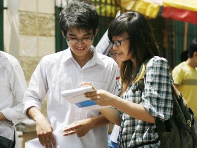 Ôn thi tốt nghiệp THPT: Đầu tư học môn Hóa dễ ghi điểm