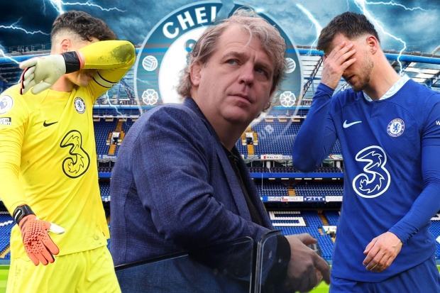 Ông chủ Chelsea vào phòng thay đồ ‘dạy dỗ’ cầu thủ