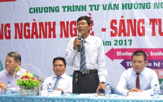 Muốn làm chủ tịch nước thì học ngành gì?