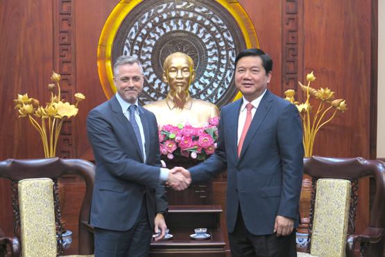 Bí thư Thành ủy Đinh La Thăng “đặt hàng” Microsoft