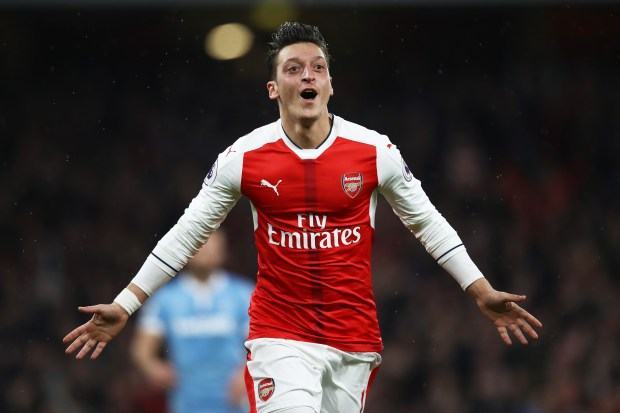 Ozil sắp tái xuất trong vai trò mới sau 6 tháng giải nghệ