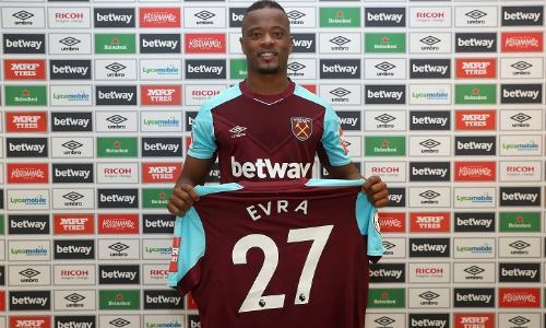 Patrice Evra trở lại Ngoại hạng Anh, khoác áo West Ham