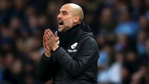 Pep Guardiola ngán ngẩm khi nói về cuộc đua vô địch với Liverpool