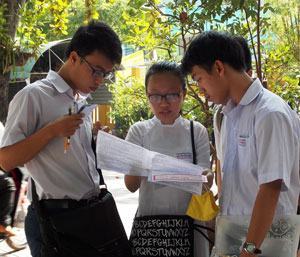 PGS. Văn Như Cương: Tiêu cực có tính tập thể rất khó phát hiện