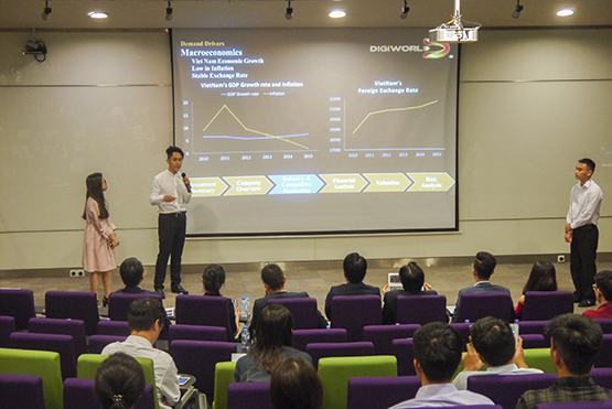 Sinh viên 50 trường ĐH thi phân tích tài chính