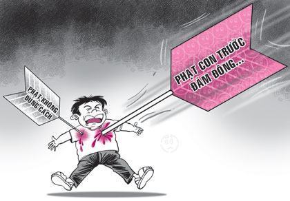 Phạt con trước đám đông, hậu quả khôn lường