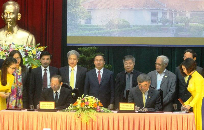 Phát hành bộ tem kỷ niệm 250 năm ngày sinh đại thi hào Nguyễn Du