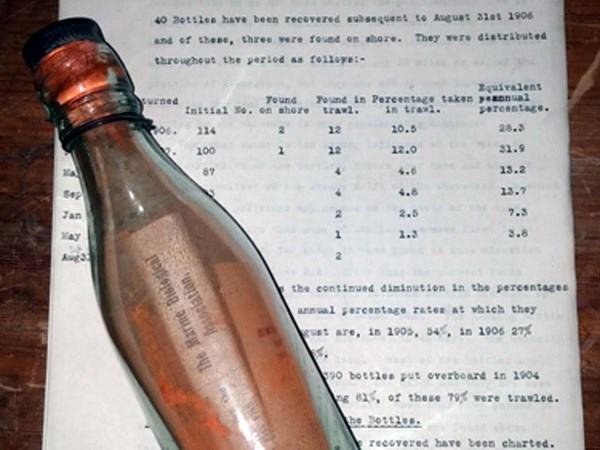 Phát hiện thông điệp trong chai lâu đời nhất trên thế giới
