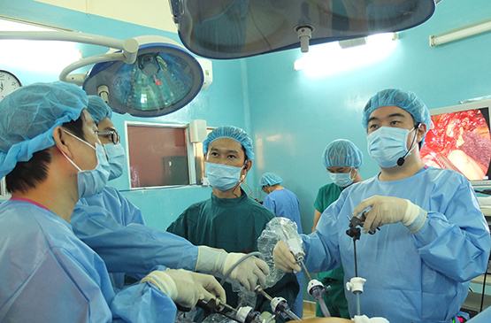 Dùng ICG giúp điều trị ung thư dạ dày triệt để