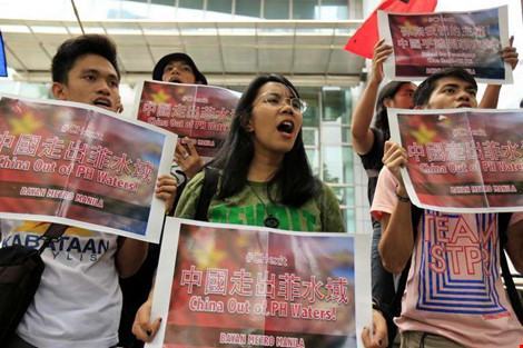 Philippines cảnh báo công dân ở Trung Quốc trước phán quyết vụ biển Đông