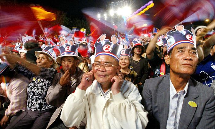 Philippines sẽ cấm hát karaoke trong khu dân cư sau 10h đêm