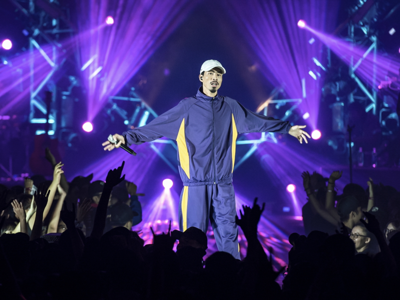 Phim âm nhạc từ liveshow: Hướng đi lợi đủ đường