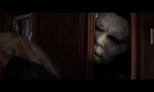 Phim kinh dị Halloween tiếp tục đứng đầu phòng vé Mỹ