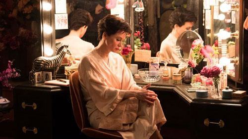 Phim về ngôi sao ca nhạc đang lên ngôi