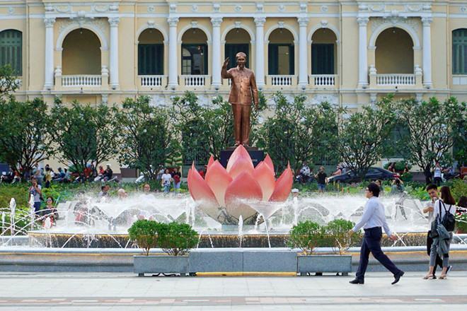 Phố đi bộ Nguyễn Huệ ở TP.HCM sẽ có nhạc nước, chiếu sáng mỹ thuật - ảnh 1